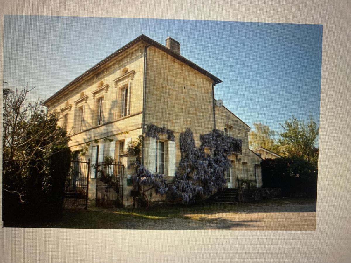 Buisson Gite Et Chambre D'Hote Laruscade Exterior photo